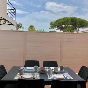 https://xenia-house.sicilyhotelsitaly.net